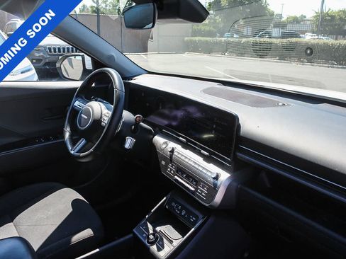 Used 2024 Hyundai Kona SEL w/ Convenience Package FWD image 21