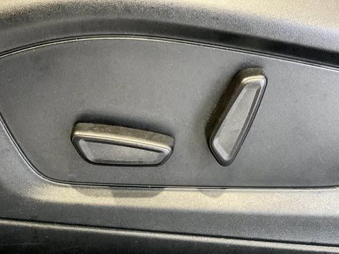 Used 2022 Ford Explorer 4WD image 14