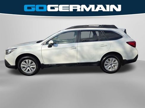 Used 2019 Subaru Outback 2.5i Premium w/ Popular Package #2 image 11