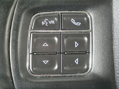 Used 2017 RAM 1500 Sport image 22