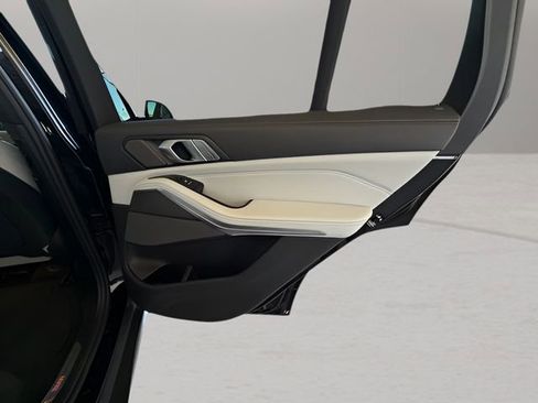 Used 2023 BMW X5 sDrive40i w/ Premium Package image 26