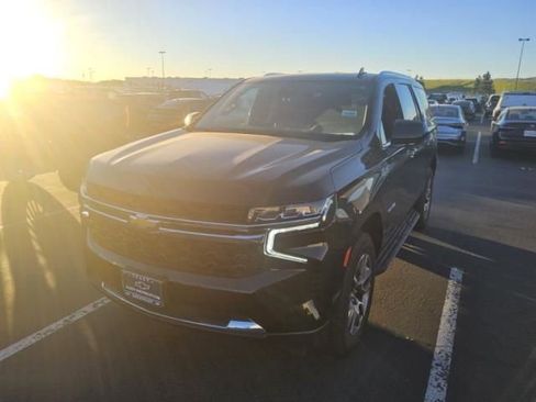 Used 2024 Chevrolet Tahoe LS w/ Driver Alert Package image 3