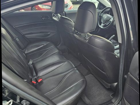 Used 2020 Acura ILX image 9