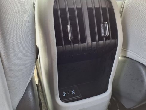Used 2025 Hyundai Kona SEL AWD/4WD image 21