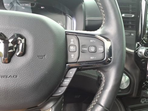 Used 2025 RAM 1500 Limited w/ Trailer Tow Group AWD/4WD image 10