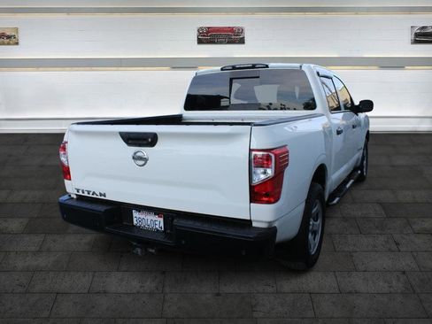 Used 2020 Nissan Titan S w/ S Utility Package image 7