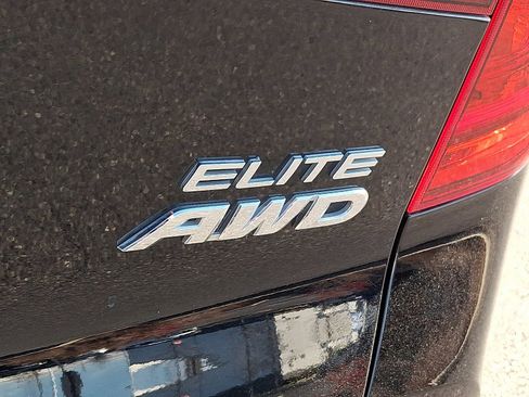 Used 2018 Honda Pilot Elite image 32