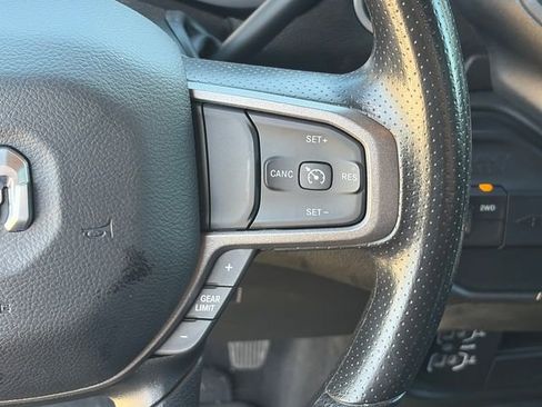 Used 2024 RAM 3500 Tradesman w/ Chrome Appearance Group AWD/4WD image 22
