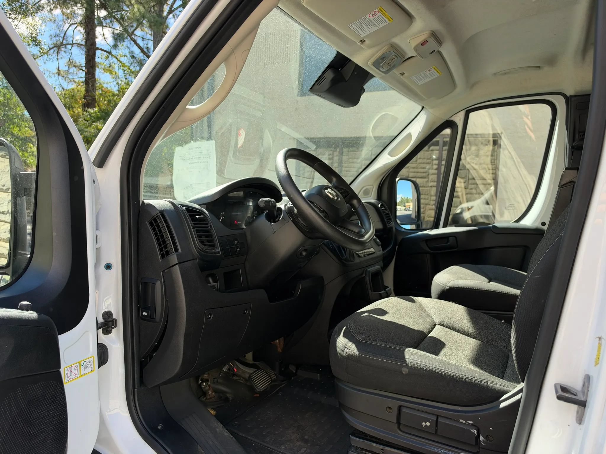 Used 2023 RAM ProMaster 2500 FWD image 19