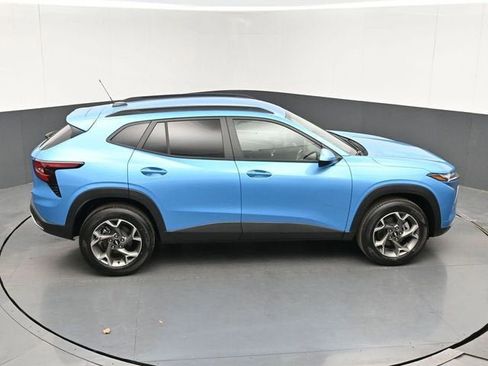 New 2026 Chevrolet Trax LT image 37