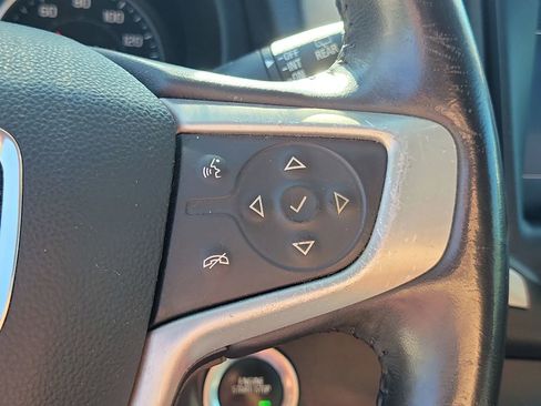 Used 2019 GMC Terrain SLT w/ Preferred Package image 28