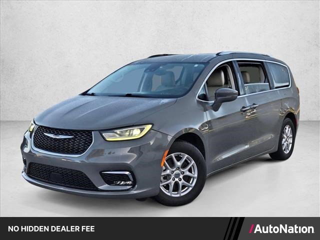 Used 2021 Chrysler Pacifica Touring-L FWD image 1
