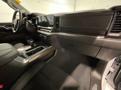 Used 2024 Chevrolet Silverado 1500 LT Trail Boss image 29
