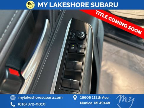 Used 2024 Toyota Venza XLE image 22