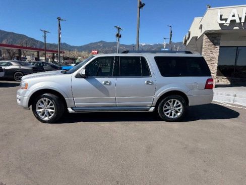 Used 2017 Ford Expedition EL Limited AWD/4WD image 6