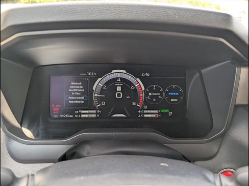 Used 2024 Toyota Sequoia SR5 w/ SR5 Premium Package AWD/4WD image 15