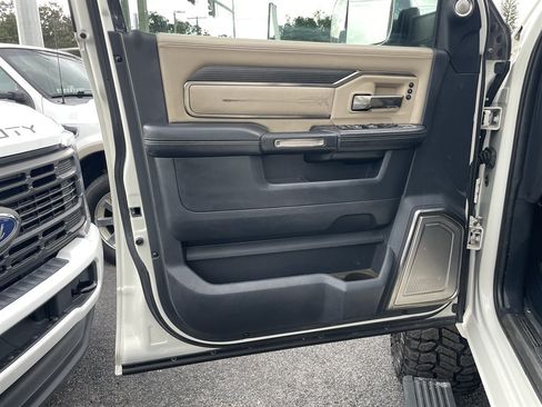 Used 2019 RAM 2500 Limited AWD/4WD image 40