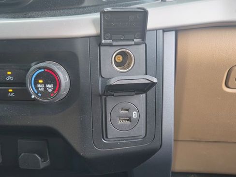 Used 2023 Ford F150 XLT AWD/4WD image 30