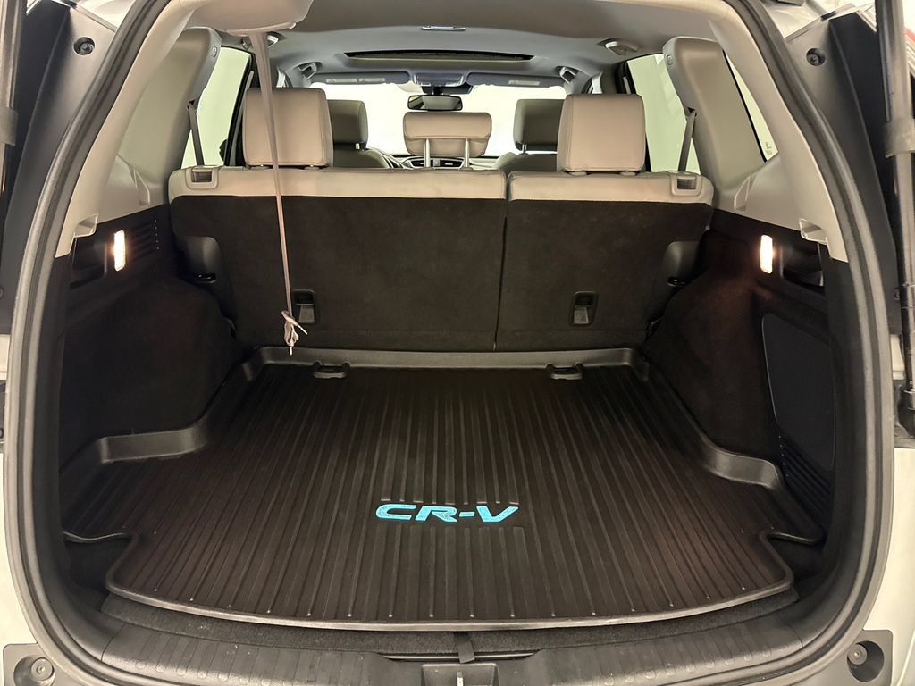 Used 2022 Honda CR-V Touring image 12