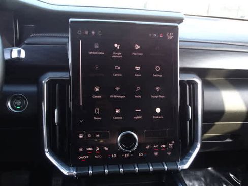 Used 2024 GMC Acadia Elevation w/ Black Edition image 28