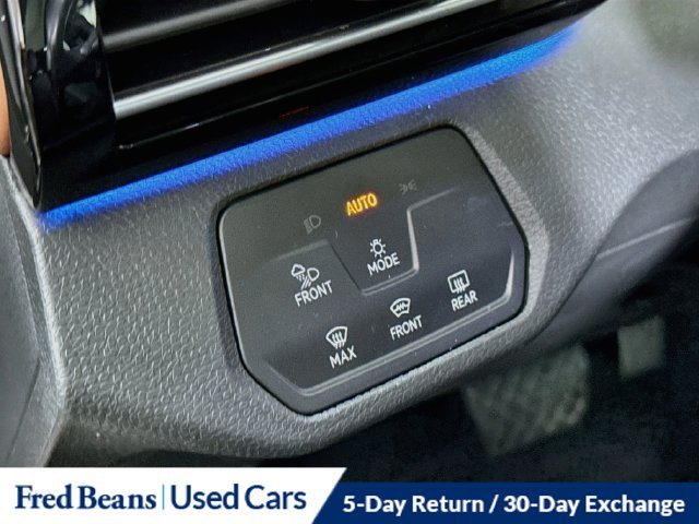 Used 2021 Volkswagen ID.4 Pro S AWD/4WD image 17