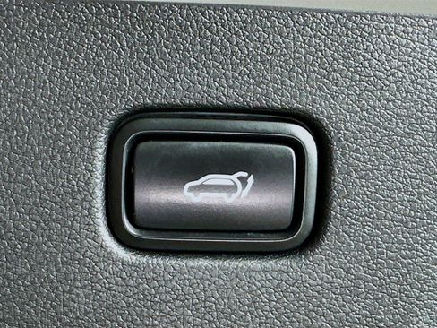 Used 2023 Kia Sportage X-Line w/ X-Line Premium Package AWD/4WD image 40