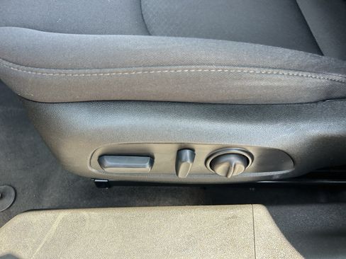 Certified 2024 Chevrolet Malibu LT FWD image 29