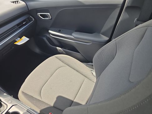 New 2026 Kia K4 FWD image 15