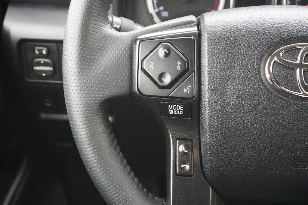 Used 2021 Toyota 4Runner TRD Off-Road Premium w/ Moonroof Package AWD/4WD image 12
