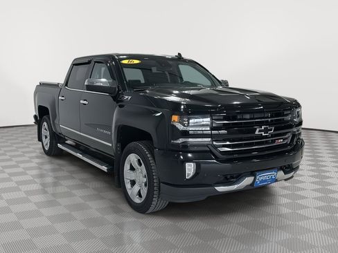 Used 2016 Chevrolet Silverado 1500 LTZ Z71 w/ LTZ Plus Package image 7