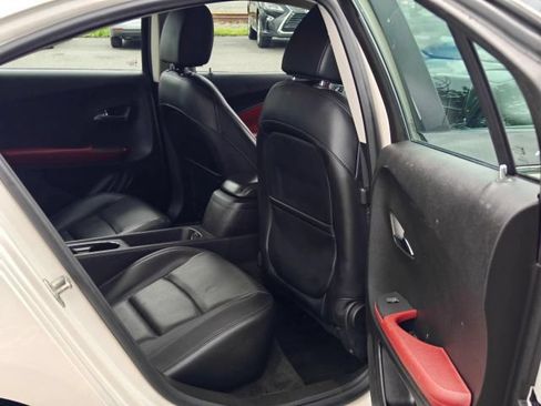 Used 2012 Chevrolet Volt Premium w/ Premium Trim Package FWD image 41