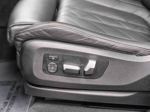 Used 2023 BMW X5 sDrive40i w/ Premium Package image 22