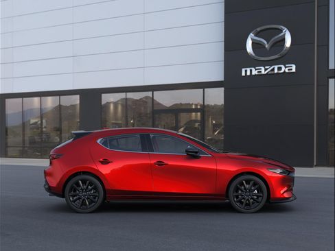 New 2026 MAZDA MAZDA3 Hatchback w/Premium Plus Pkg AWD/4WD image 5
