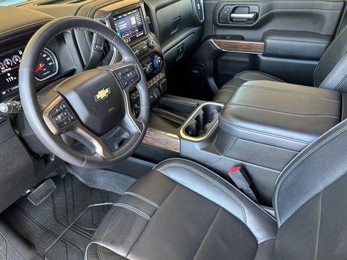 Certified 2023 Chevrolet Silverado 2500 High Country w/ Z71 Off-Road Package AWD/4WD image 10