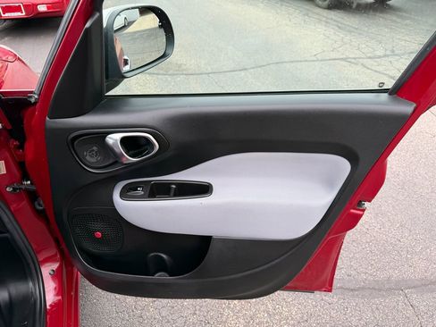 Used 2014 FIAT 500L Easy FWD image 28