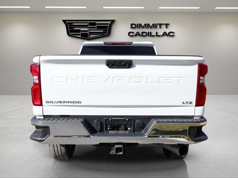 Used 2024 Chevrolet Silverado 2500 LTZ image 4