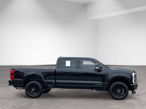 Used 2024 Ford F250 Lariat w/ Lariat Ultimate Package AWD/4WD image 8