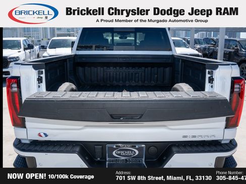 Used 2024 GMC Sierra 2500 Denali w/ Denali Reserve Package AWD/4WD image 9