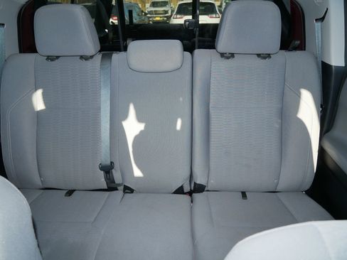 Used 2019 Toyota Tacoma SR image 13