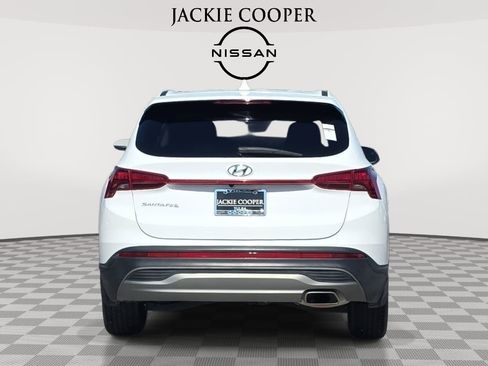 Used 2023 Hyundai Santa Fe SE FWD image 6