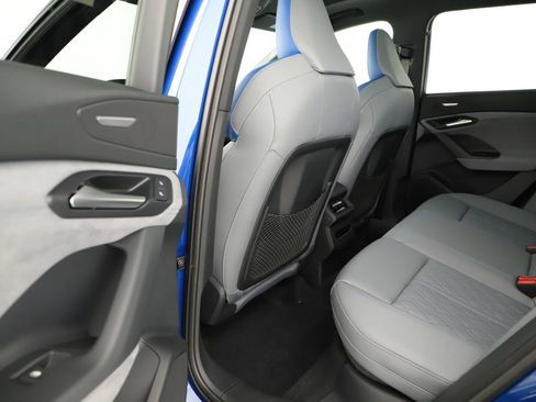 New 2027 Audi SQ6 e-tron Prestige AWD/4WD image 32