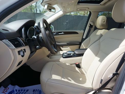 Used 2018 Mercedes-Benz GLE 350 4MATIC image 17