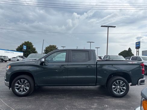 New 2026 Chevrolet Silverado 1500 LT image 9