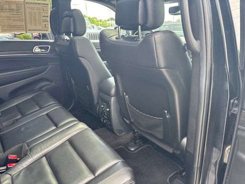 Used 2018 Jeep Grand Cherokee Limited w/ Luxury Group II AWD/4WD image 44