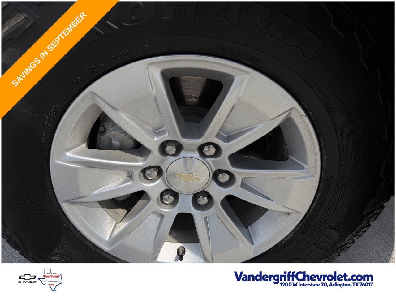 Used 2022 Chevrolet Silverado 1500 LT AWD/4WD image 8