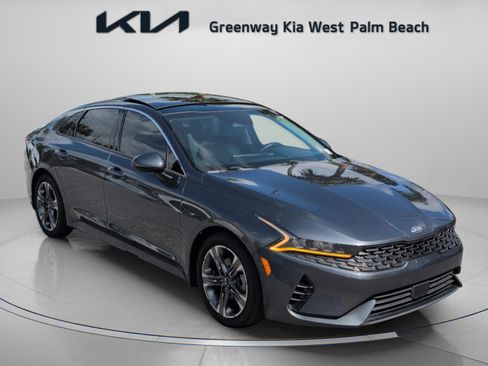 Used 2021 Kia K5 EX w/ EX Premium Package image 2