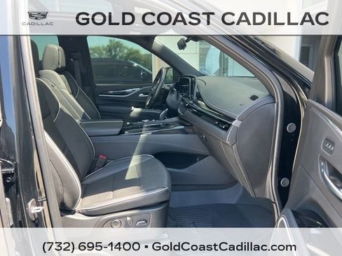 Used 2024 Cadillac Escalade Sport AWD/4WD image 7