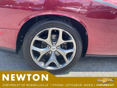 Used 2017 Dodge Challenger SXT Plus RWD image 34
