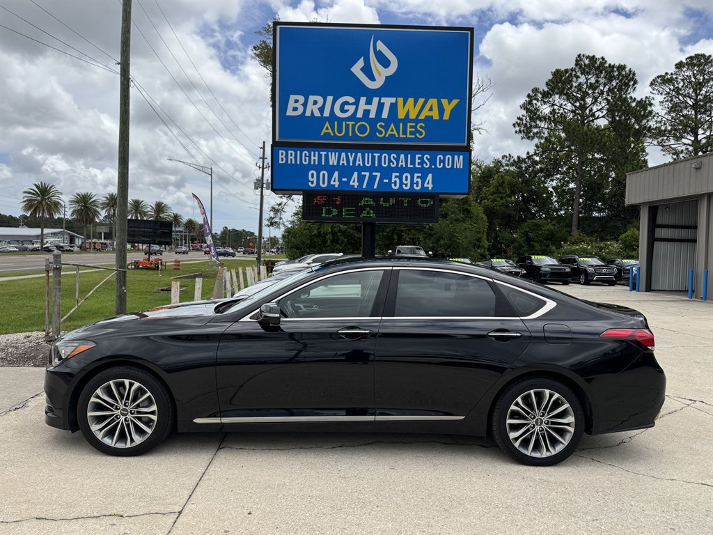 Used 2017 Genesis G80 3.8 RWD image 2