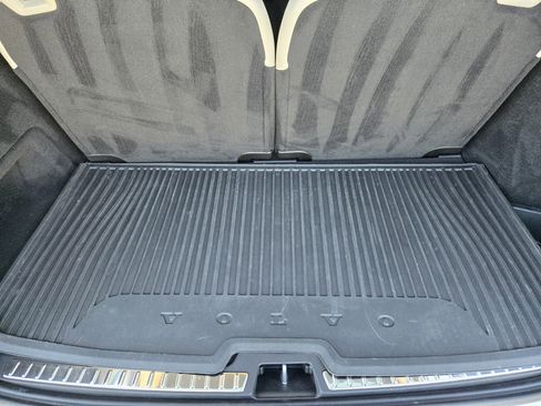 Used 2023 Volvo XC90 T8 Core w/ Protection Package Premier image 44